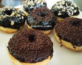Foto langkah ke 17 dari resep 209. Donat Empuk.
