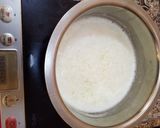A picture of step 1 of Angoor rabdi.