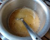 A picture of step 1 of Semolina dry fruit halwa.