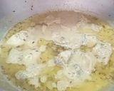 A picture of step 3 of White creamy chicken karahi.