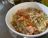 Foto langkah ke 7 dari resep Easy Cooking: Chicken and Sausage Meesoa (Misua Ayam Dan Sosis).
