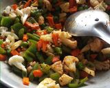 A picture of step 3 of Veg Makkhanvala.