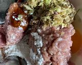 รูปขั้นตอนการทำที่ 1 ของ ขนมปังหน้าหมู