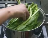 পালক চিকেন (Palak chicken recipe in Bengali) রেসিপির ধাপ 2 ছবি