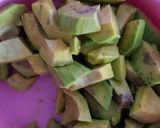Foto langkah ke 1 dari resep Smoothies Alpukat Pisang.
