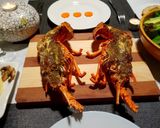 Hình bước làm 5 của món Tôm hùm nướng bơ tỏi