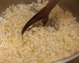 Pestós rizottó recept fázis 6 fotója