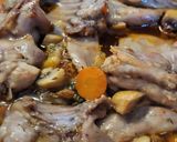 Foto del paso 3 de la receta: Conejo con patatas estofadas y champiñones