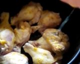 Foto del paso 3 de la receta: Pollo y papas condimentados en freidora por aire 🐥🥔🔁