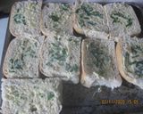 Foto del paso 2 de la receta: Tostada con mantequilla y albahaca