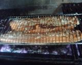 Foto del paso 6 de la receta: Asado a la parrilla de salmón rosado con salsa de queso