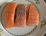 Foto del paso 1 de la receta: Salmón en salsa cremosa😋😋