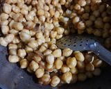 কলকাতা স্টাইলে ঘুগনি(kolkata style ghugni recipe in Bengali) রেসিপি ধাপ - 4 ছবি