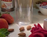A picture of step 1 of Strawberry banana smoothie.