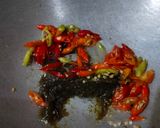 Foto langkah ke 2 dari resep Tumis Buncis Sosis.