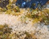 Foto del paso 4 de la receta: Arroz especiado con muslos de pollo