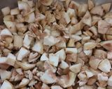 A picture of step 1 of Mushroom Soup.