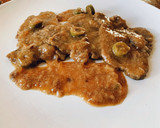 Foto del paso 8 de la receta: Filetes de ternera en salsa con aceitunas