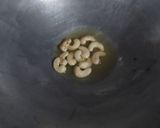 A picture of step 1 of Instant Gajar Ka Halwa.