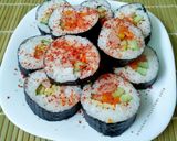 Foto langkah ke 7 dari resep Homemade sushi.