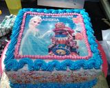 Foto langkah ke 9 dari resep Rainbow cake tema frozen.