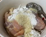 Foto langkah ke 3 dari resep Ayam Goreng Bawang Putih.