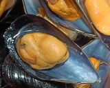 Foto del paso 1 de la receta: Sepia y mejillones a la donostiarra 😹😹