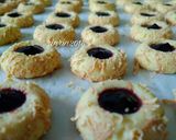Foto langkah ke 6 dari resep Thumbprint Cookies #Rabubaru.