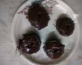 A picture of step 5 of Bread donuts.