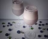 Healthy blueberry banana shake