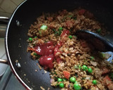 A picture of step 4 of Chapati Poha.