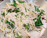 炒韭菜豆芽菜杏鮑菇的食譜步驟2照片