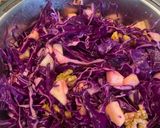 Foto del passaggio 3 della ricetta Insalata di cavolo viola