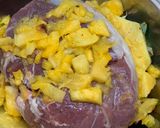 Foto langkah ke 1 dari resep Grilled steak with herbs butter.