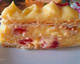 Foto del passaggio 3 della ricetta Millefoglie alla crema e fragole