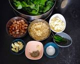 चाकवत (Chakvat Recipe In Marathi) रेसिपी स्टेप 1 फोटो 