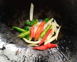 Foto langkah ke 4 dari resep Brokoli Tumis.