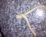 A picture of step 3 of Sesame bread.