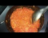 A picture of step 4 of Gazar ka Halwa.