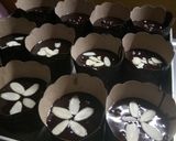 Foto langkah ke 5 dari resep Brownies cupcake.