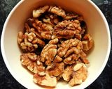 আখরোটের পুর ভরা তিরঙ্গা পুলি(akhroter pur bhora tironga puli recipe in Bengali) রেসিপি ধাপ - 1 ছবি