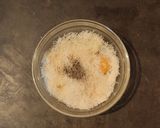 A picture of step 8 of Fettuccine alla Papalina.