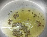 Foto del passaggio 2 della ricetta Ciceri e tria (ceci e tria....formato di pasta)