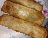 A picture of step 1 of White sauce rolls.