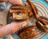 Φωτογραφία βήματος 4 της συνταγής Vegan γεμιστοί χουρμάδες με ζαμπόν και ψητή φέτα