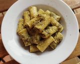 Foto del paso 7 de la receta: Rigatonis rellenos de carne asada en salsa pesto