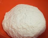 Pas rețetă Focaccia apetisantă cu șuncă și cașcaval în aluat de cartofi 3 fotografie