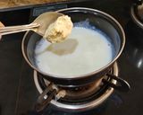 A picture of step 4 of Almond Pistachio Milkshake.