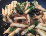 Foto del paso 3 de la receta: Penne rigate alla puttanesca