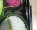 Foto langkah ke 4 dari resep Tumpeng Mini Merah Putih.